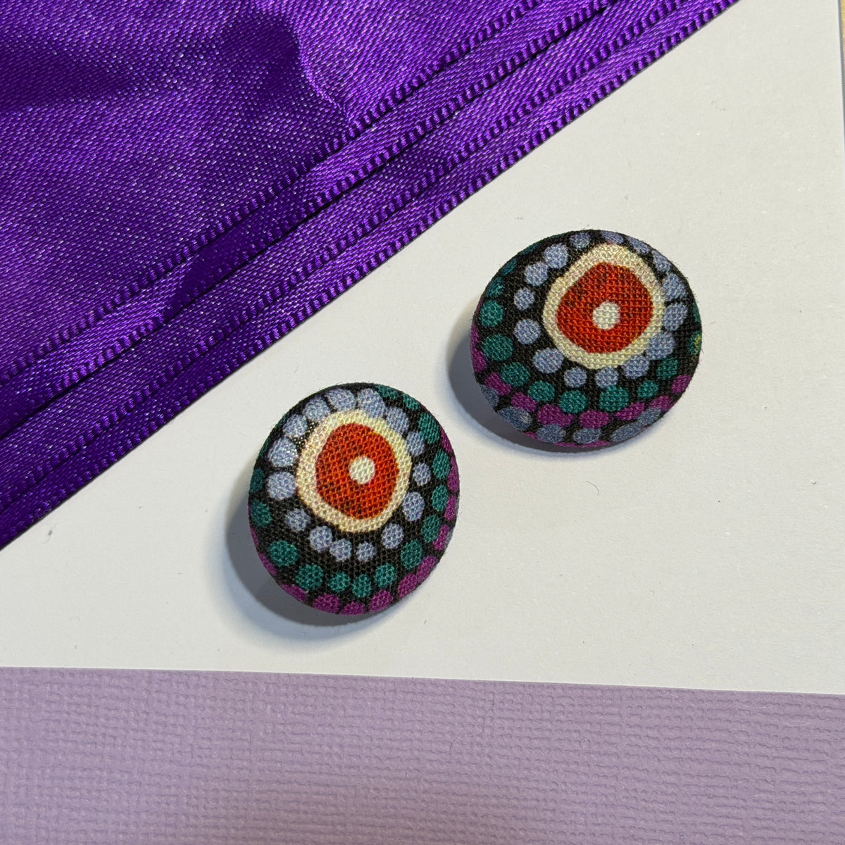 Fabric covered button earrings 23mm
