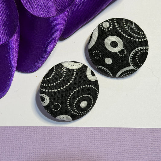 Fabric covered button earrings 27mm
