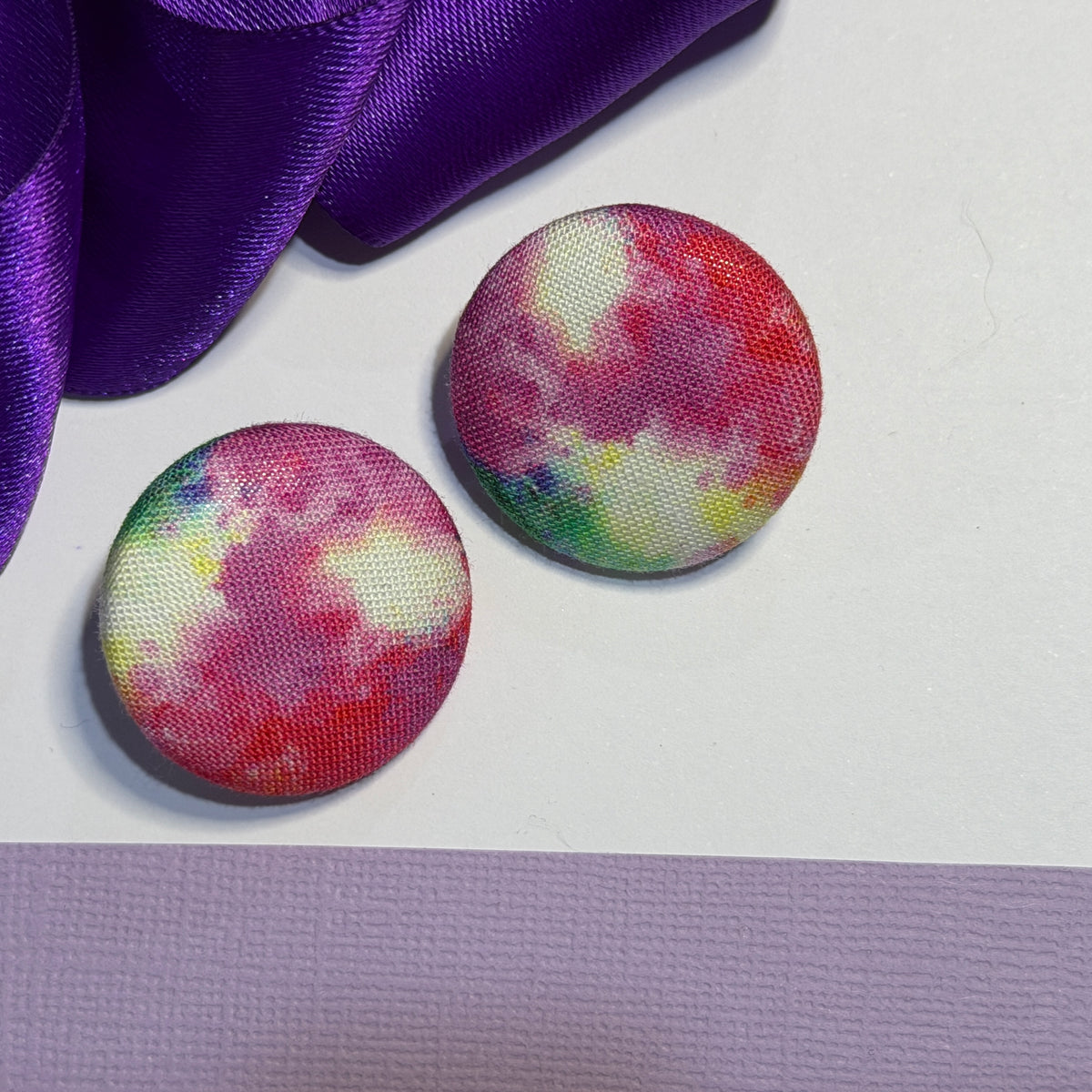 Fabric covered button earrings 27mm