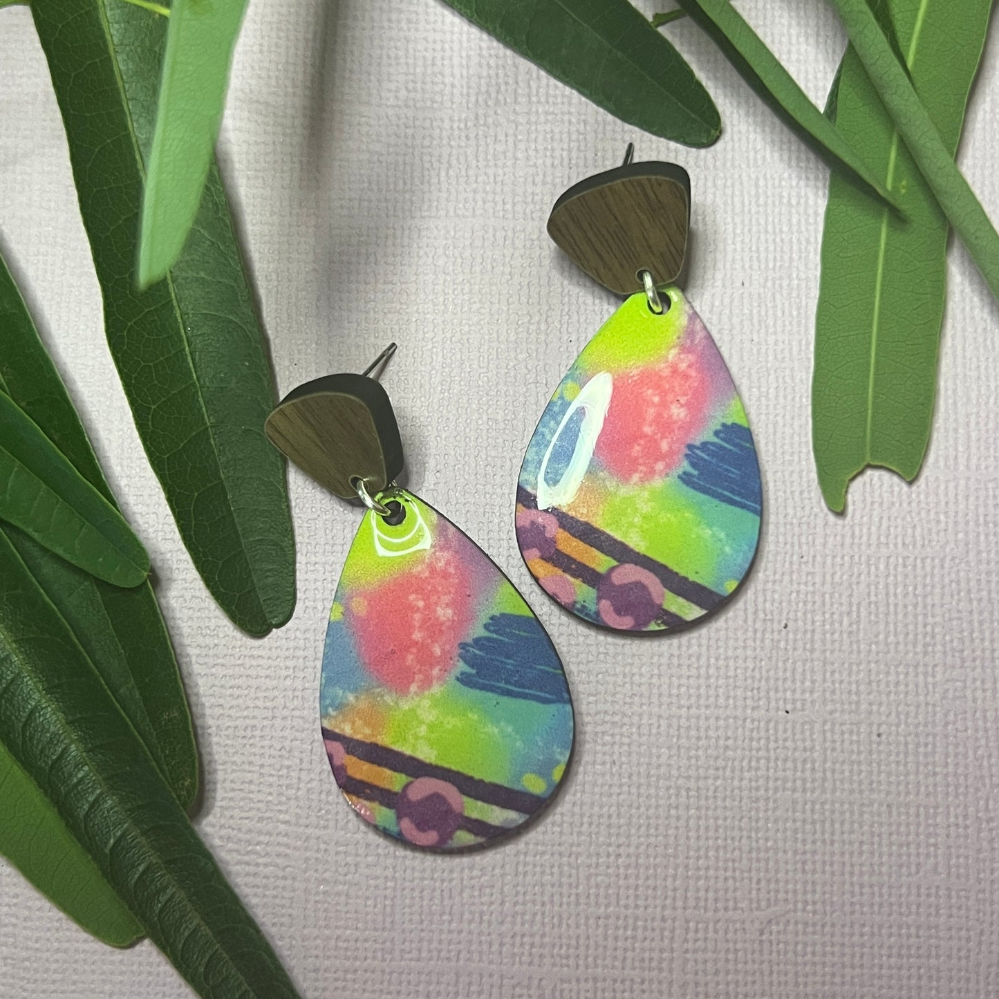 Urban Glow - tear drop